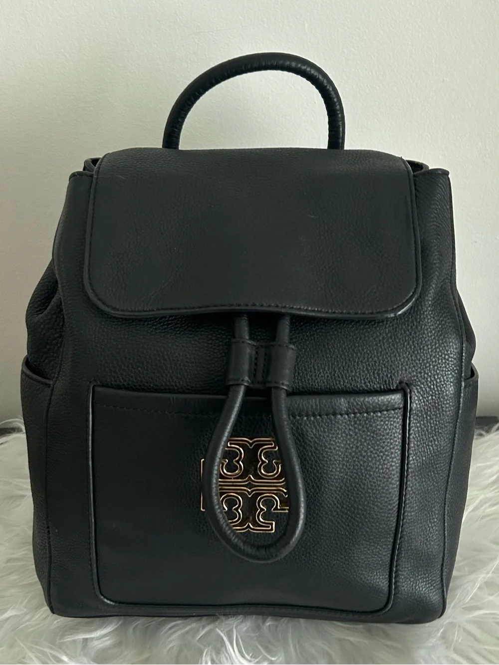 Tory Burch Black Leather Backpack Gold Logo Pebbled Convertible Bag